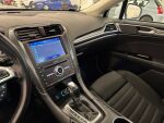 Ford Mondeo 2020 Valkoinen