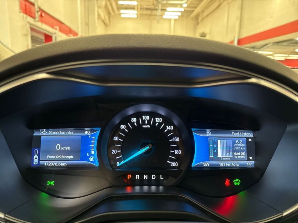 Ford Mondeo 2020 Valkoinen