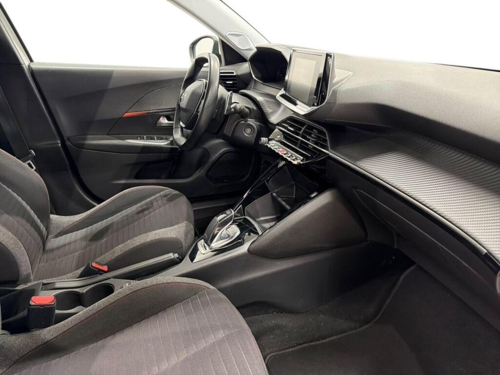 Peugeot 2008 2020 Valkoinen