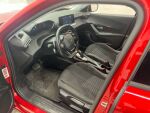 Peugeot 2008 2020 Punainen