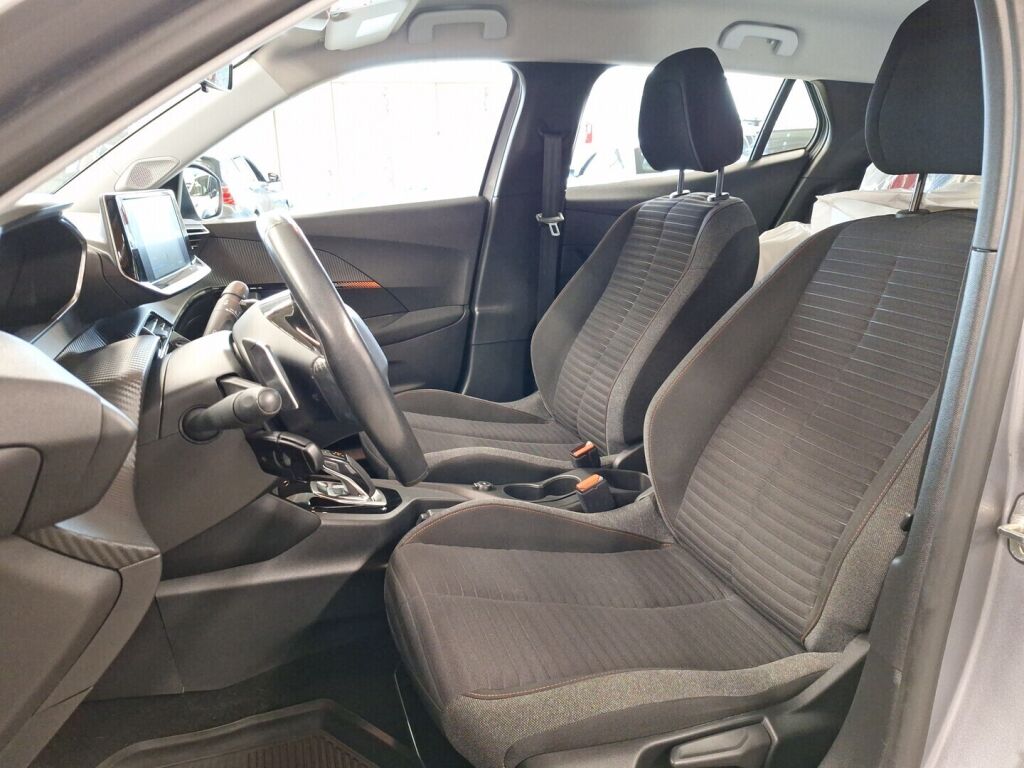 Peugeot 2008 2020 Harmaa