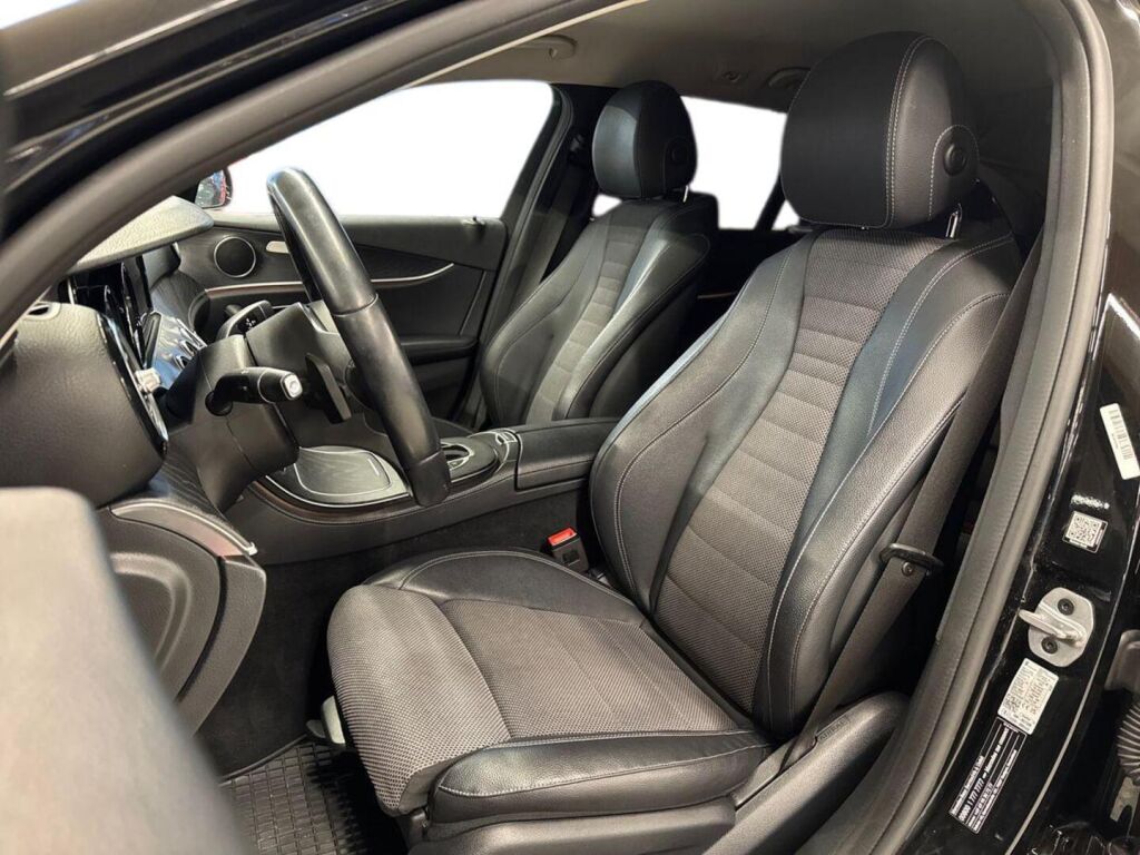 Mercedes-Benz E 2019 Musta