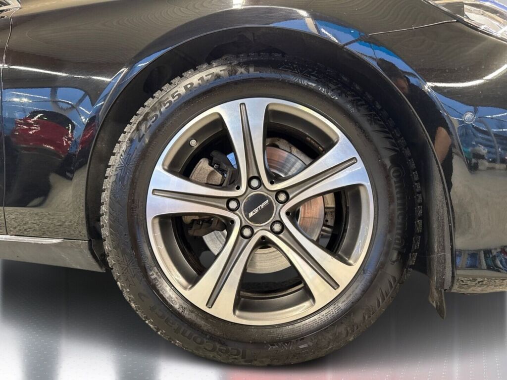Mercedes-Benz E 2019 Musta