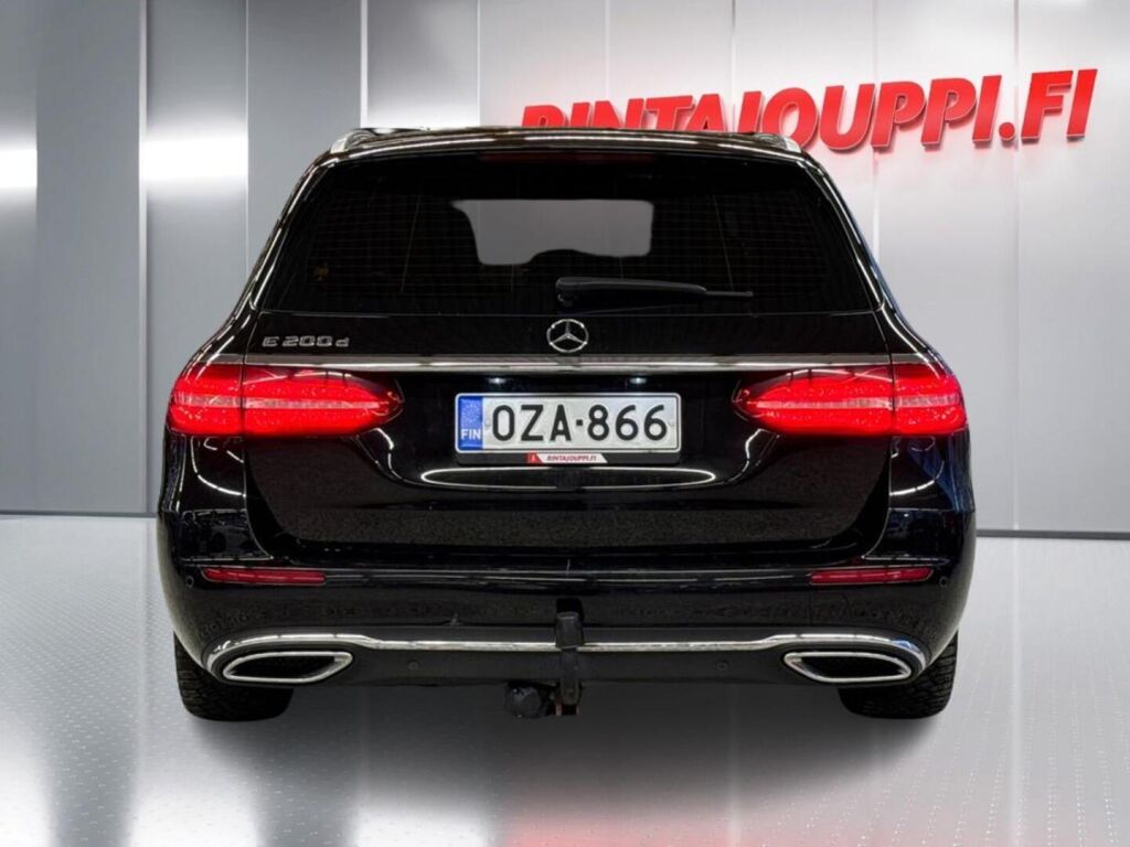 Mercedes-Benz E 2019 Musta