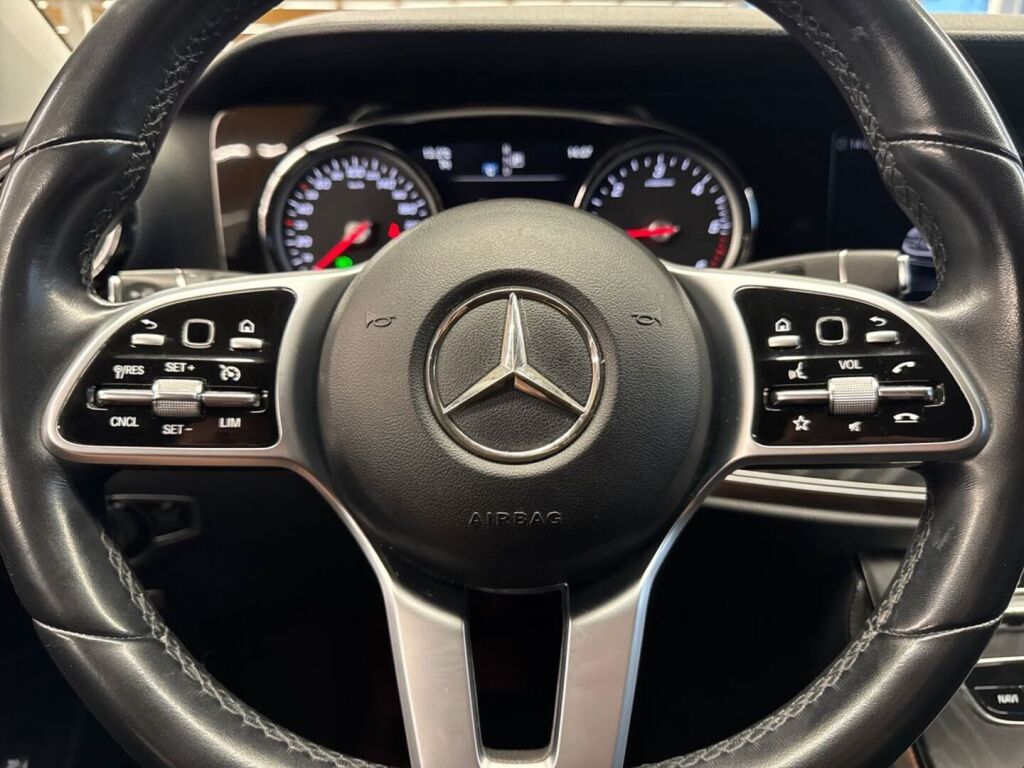 Mercedes-Benz E 2019 Musta
