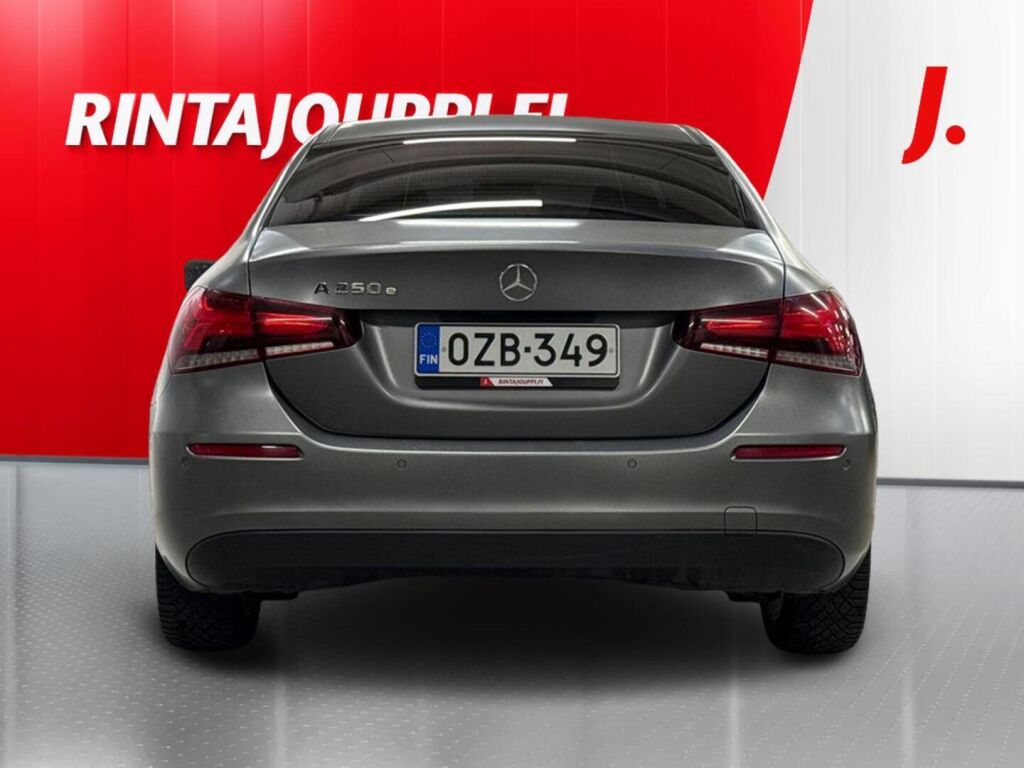 Mercedes-Benz A 2021, bild 6/30