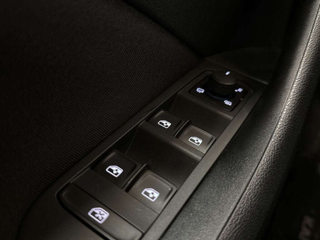 Skoda Kamiq 2020 Valkoinen