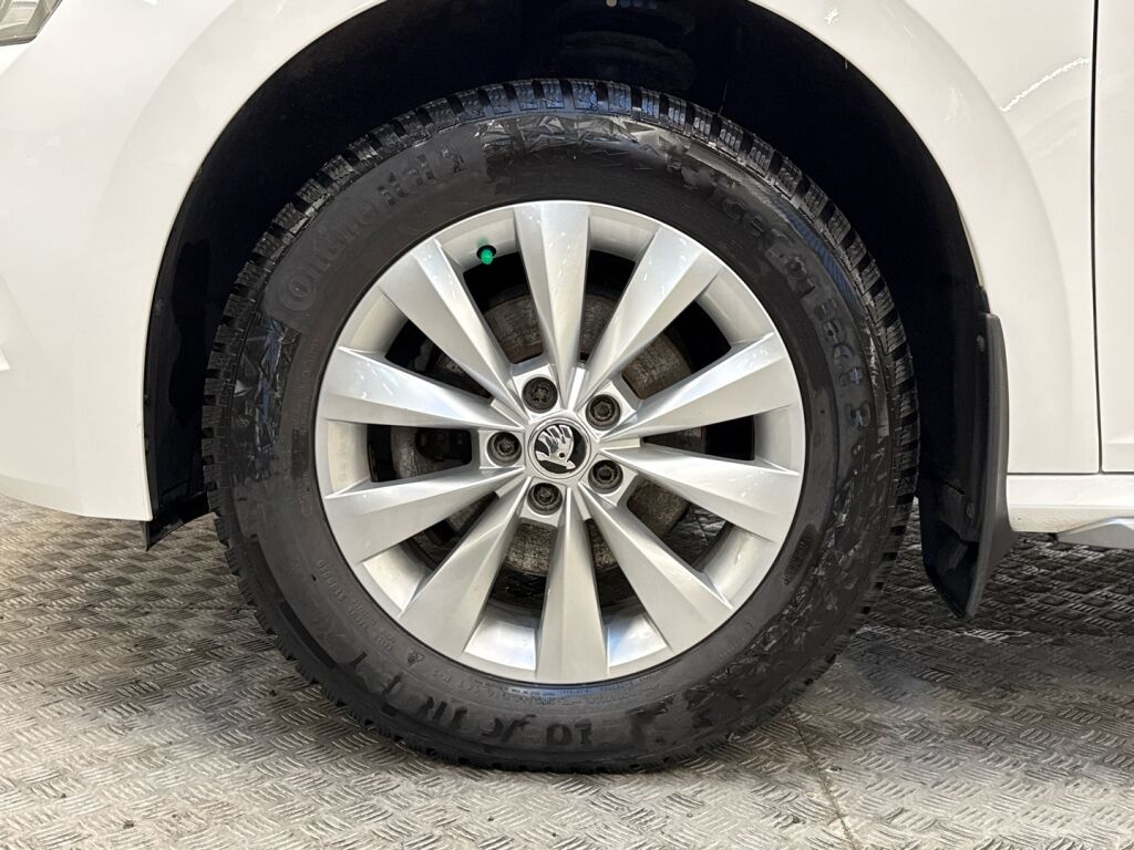 Skoda Kamiq 2020 Valkoinen