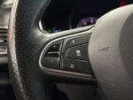 Renault Megane 2021 Oranssi