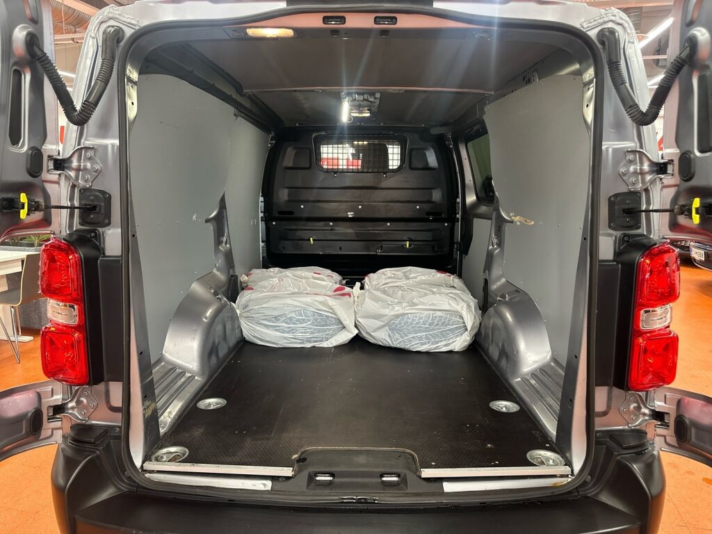 Opel Vivaro 2020 Harmaa