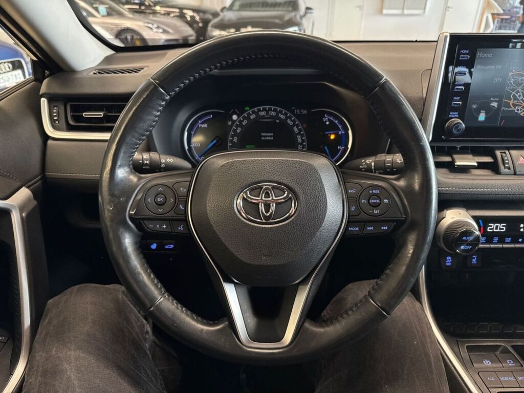 Toyota RAV4 2021 Musta