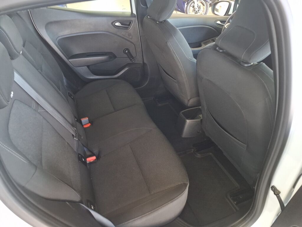 Renault Clio 2022 Valkoinen