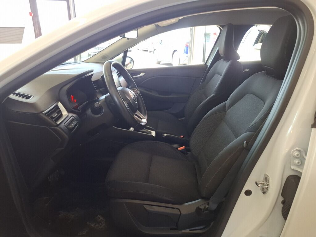 Renault Clio 2022 Valkoinen