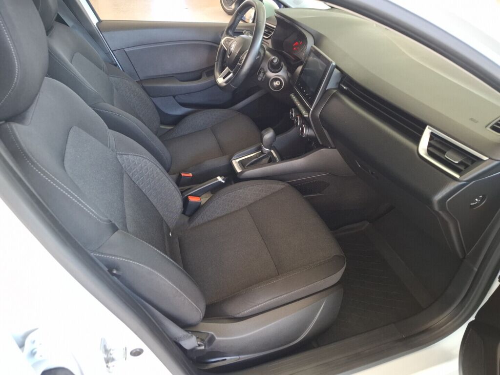 Renault Clio 2022 Valkoinen