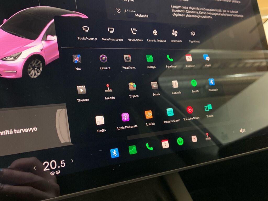 Tesla Model Y 2021 Valkoinen