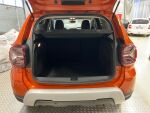 Dacia Duster 2021 Oranssi
