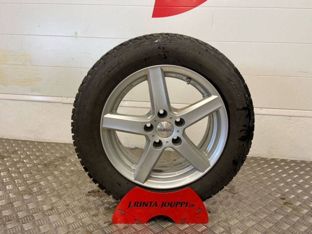 Kia Ceed 2022 Harmaa