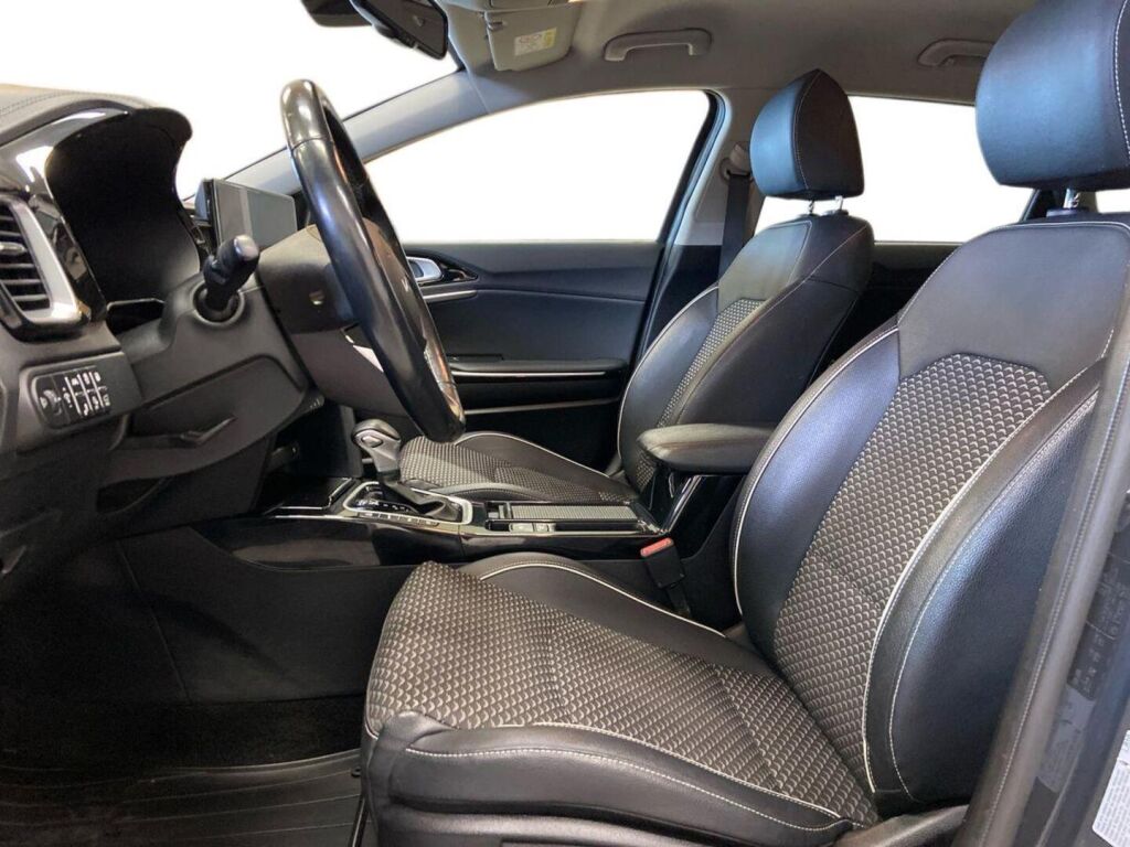Kia Ceed 2022 Harmaa
