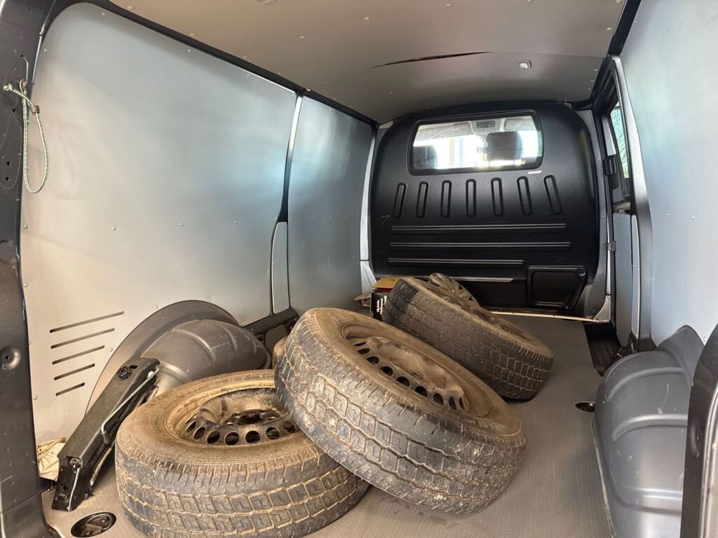 Volkswagen Transporter 2021 Harmaa