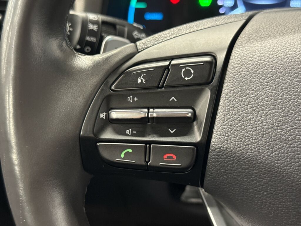 Hyundai IONIQ plug-in 2019 Punainen