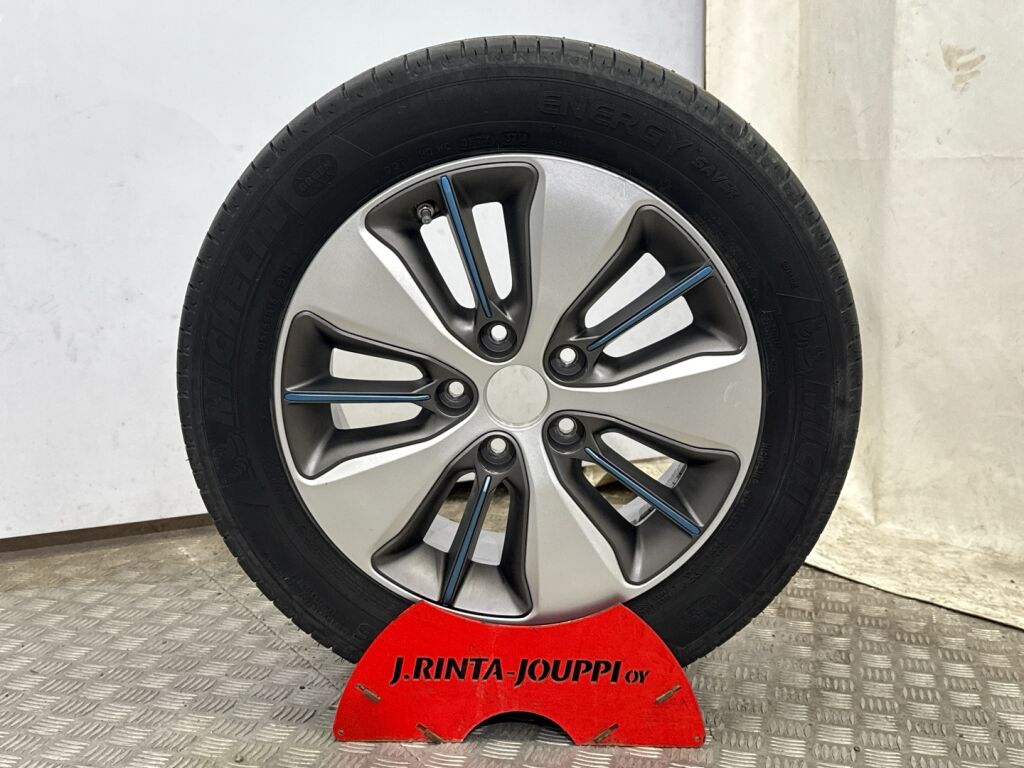 Hyundai IONIQ plug-in 2019 Punainen