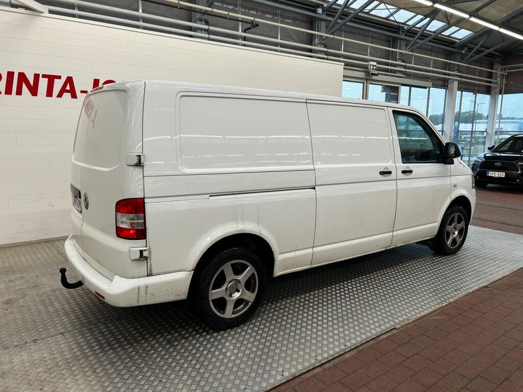 Volkswagen Transporter 2010 Valkoinen