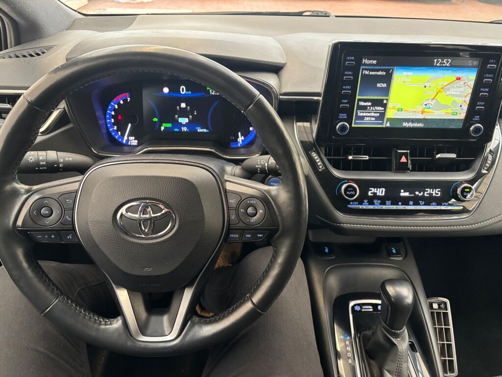 Toyota Corolla 2021 Valkoinen