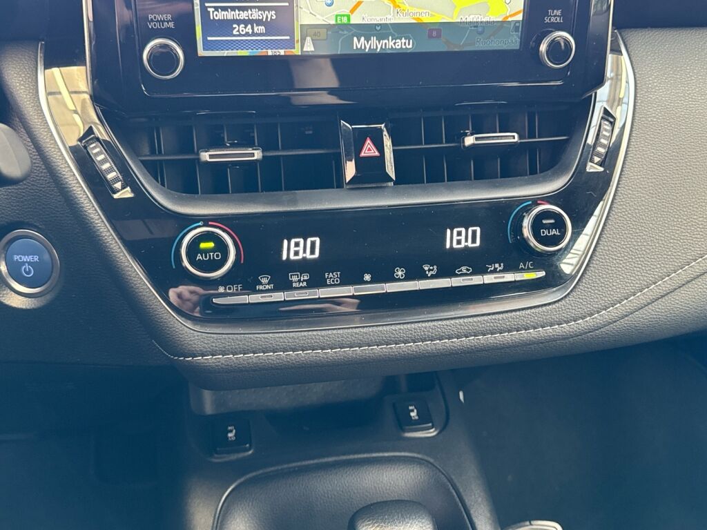 Toyota Corolla 2021 Valkoinen