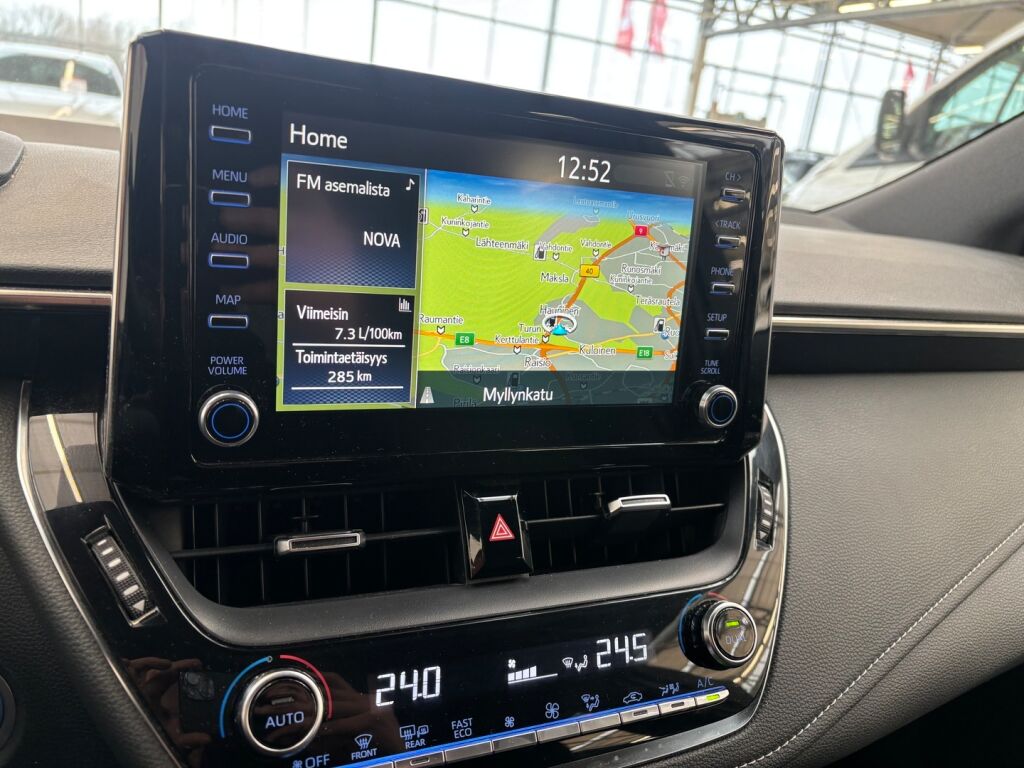 Toyota Corolla 2021 Valkoinen