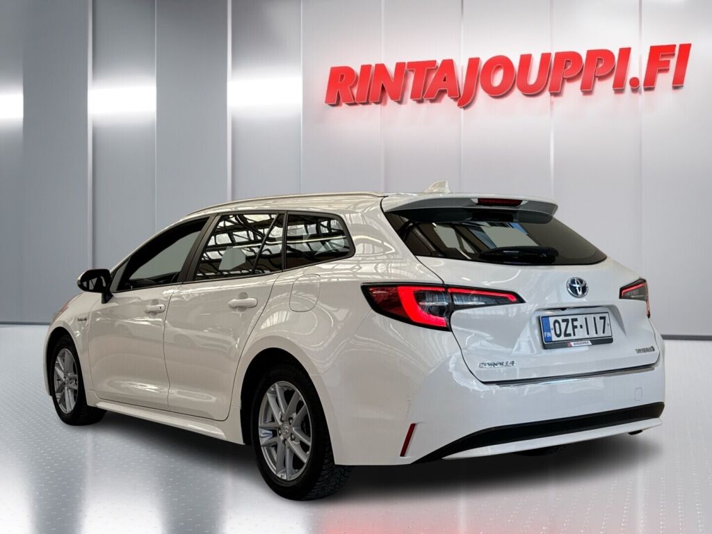 Toyota Corolla 2021 Valkoinen