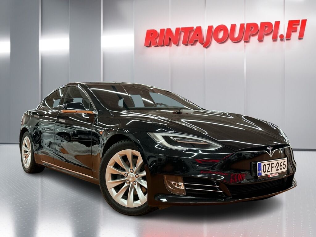 Tesla Model S 2018 Musta