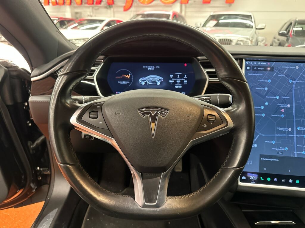 Tesla Model S 2018 Musta