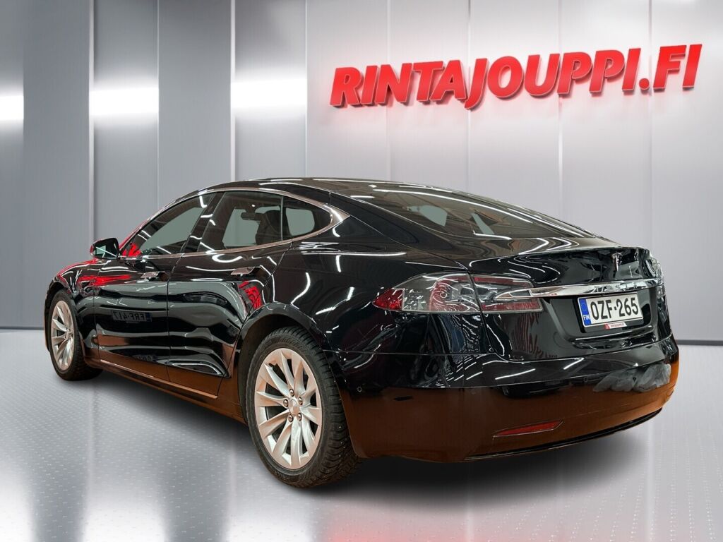 Tesla Model S 2018 Musta