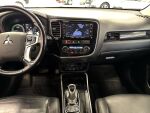 Mitsubishi Outlander 2016 Ruskea (beige)