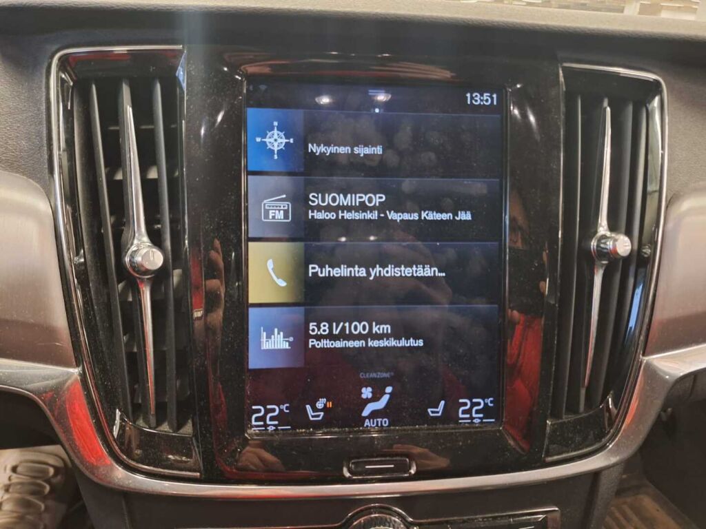 Volvo V90 2018 Valkoinen