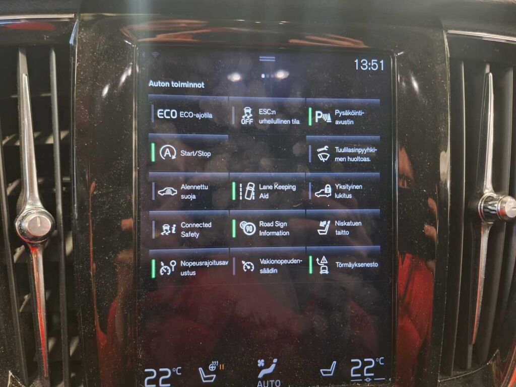 Volvo V90 2018 Valkoinen