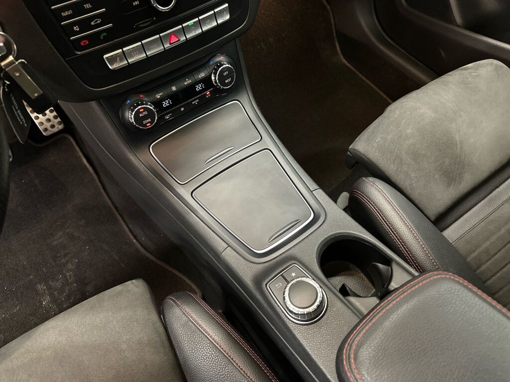 Mercedes-Benz B 2015 Punainen