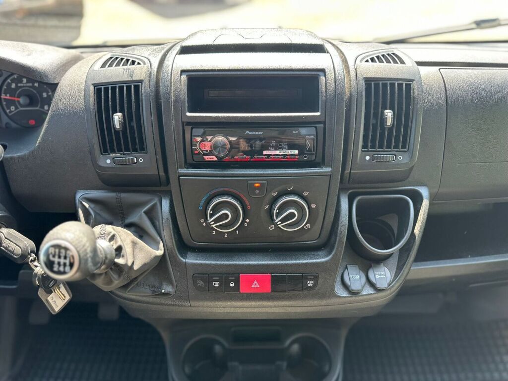 Sunlight V 60 2021 Valkoinen