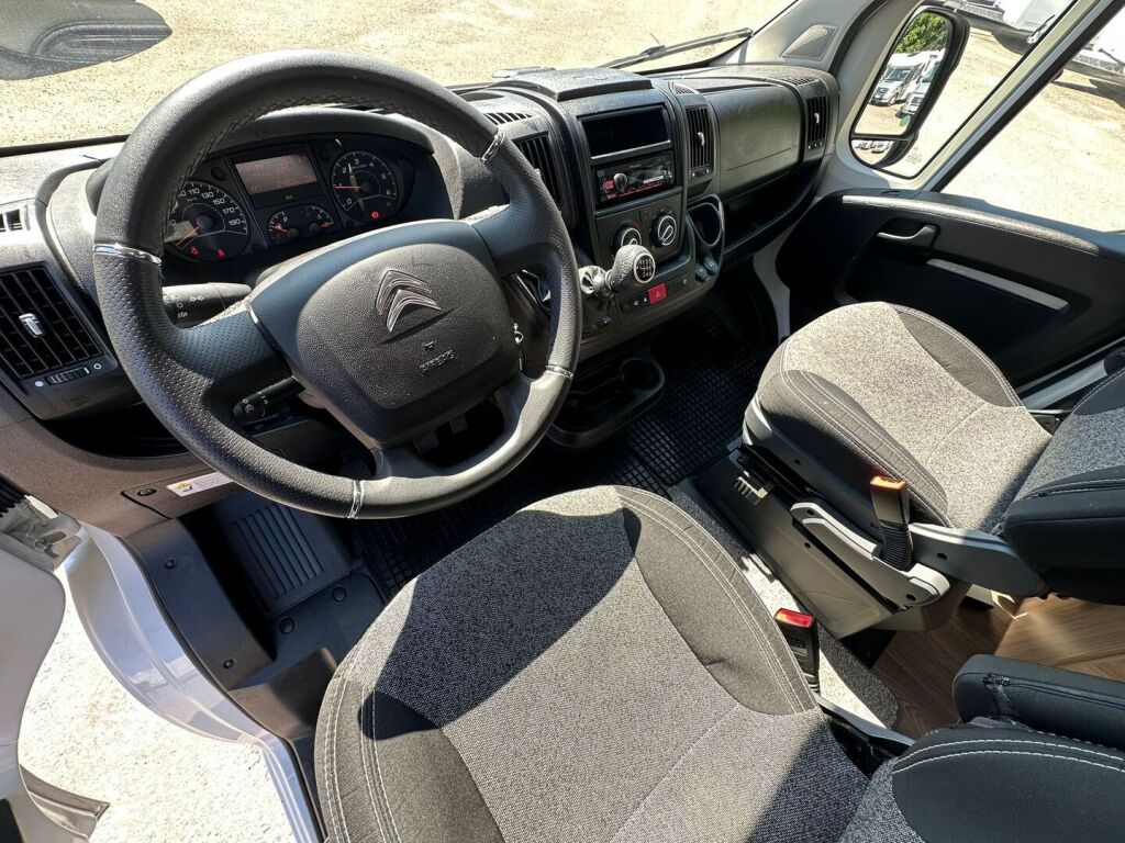 Sunlight V 60 2021 Valkoinen