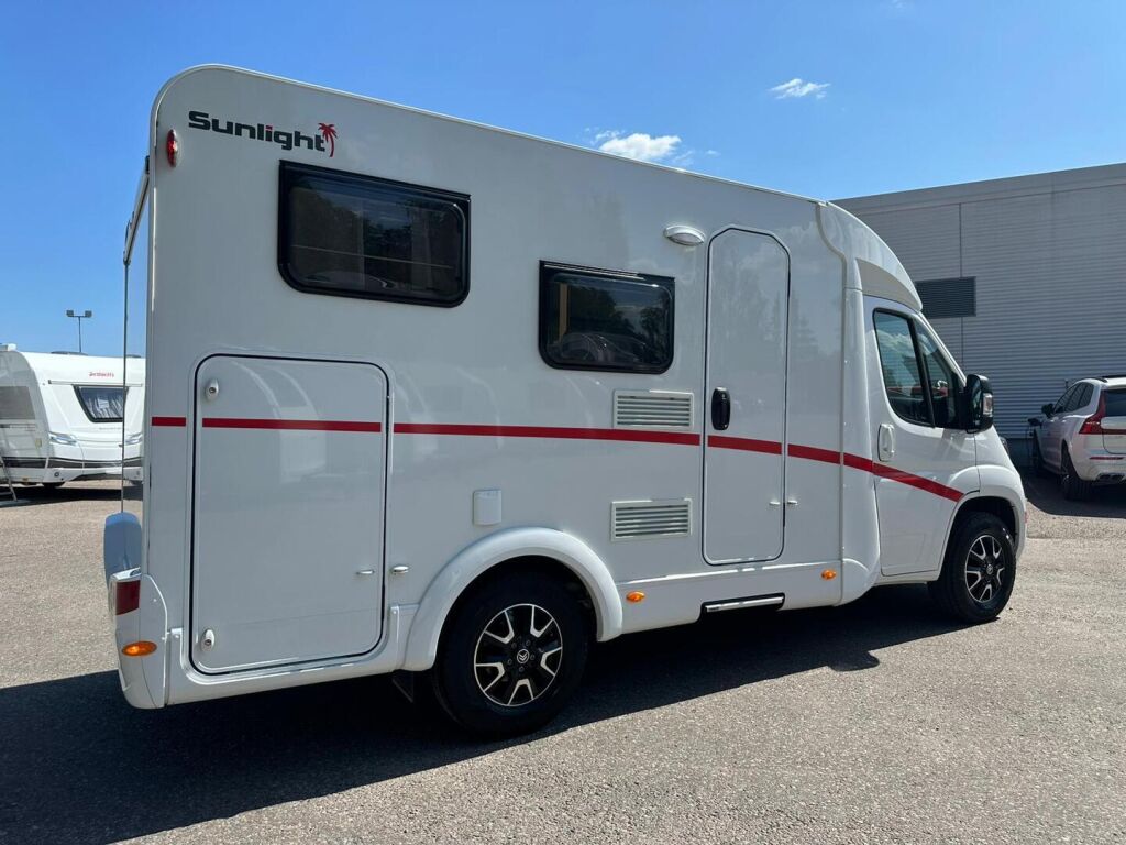 Sunlight V 60 2021 Valkoinen