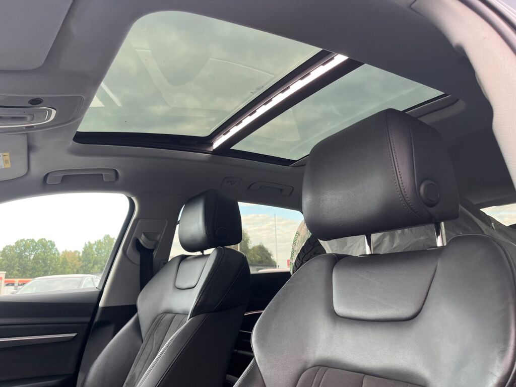 Audi e-tron 2020 Sininen