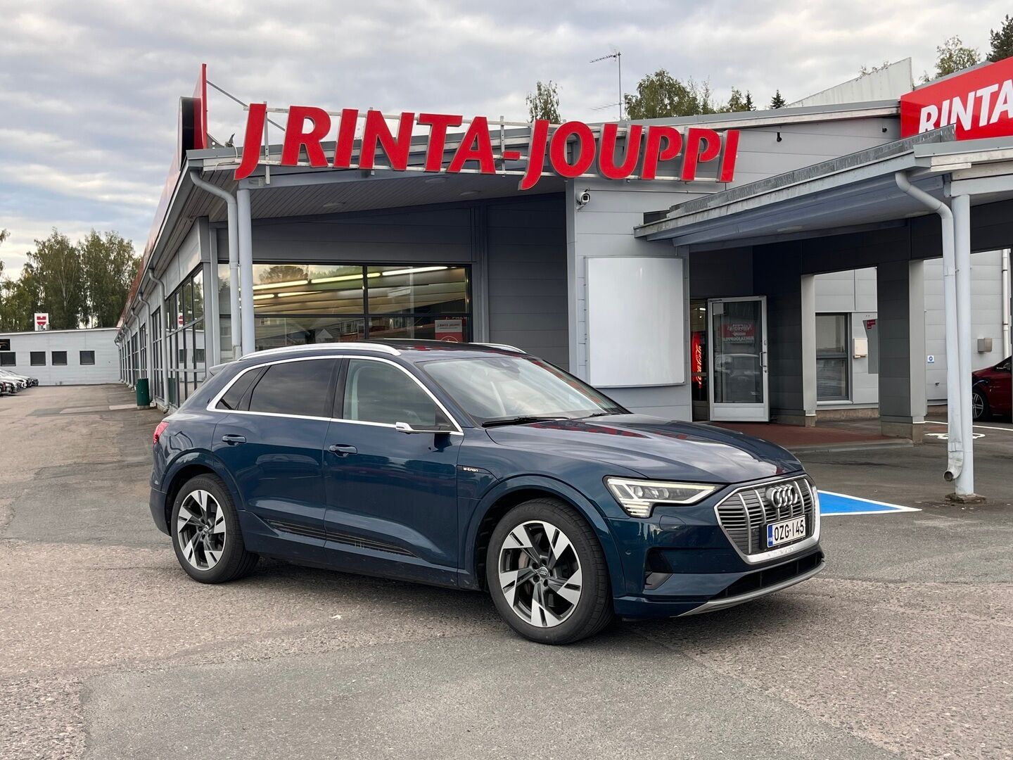 Audi e-tron