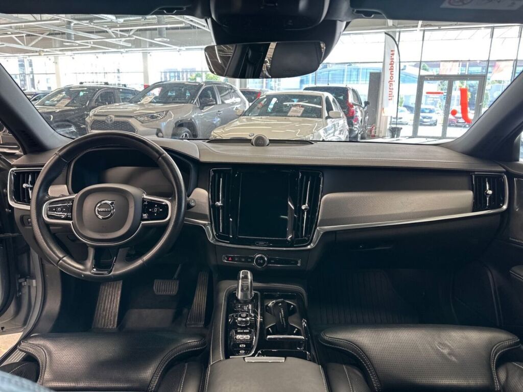 Volvo V90 2018 Hopea