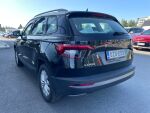 Skoda Karoq 2021 Musta