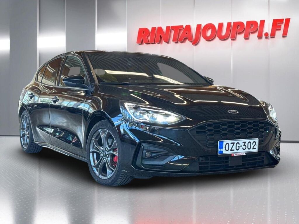 Ford Focus 2021 Musta