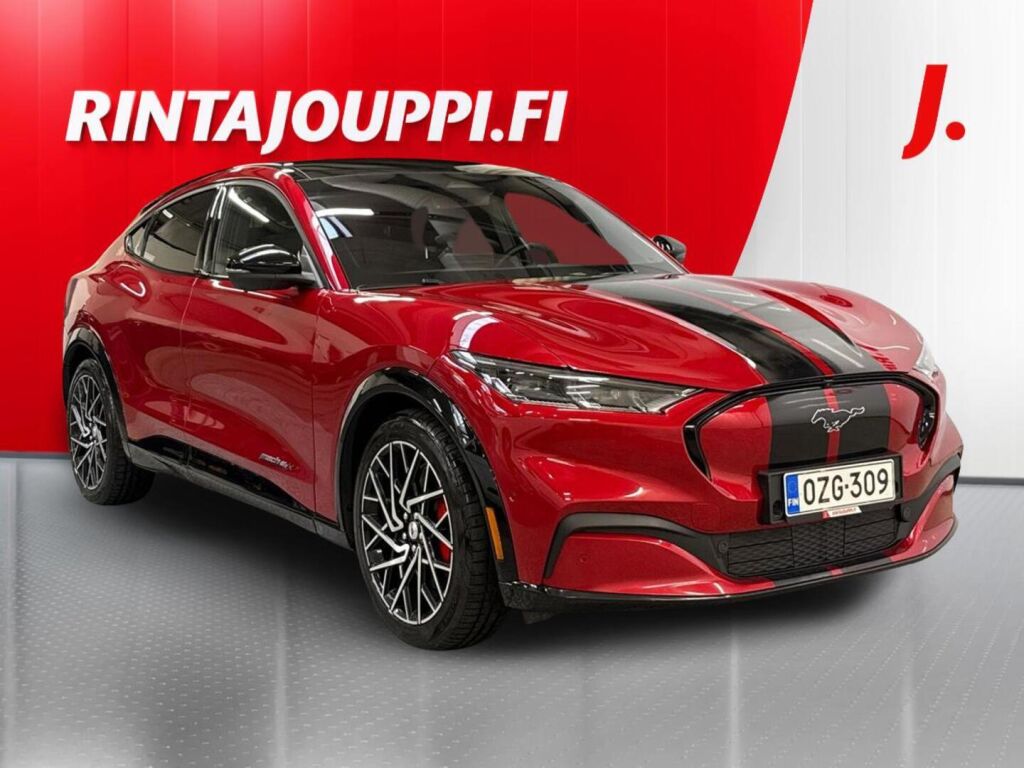 Ford Mustang Mach-E 2022 Punainen