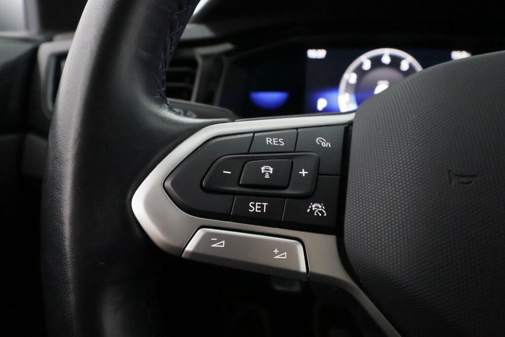 Volkswagen Polo 2022 Hopea