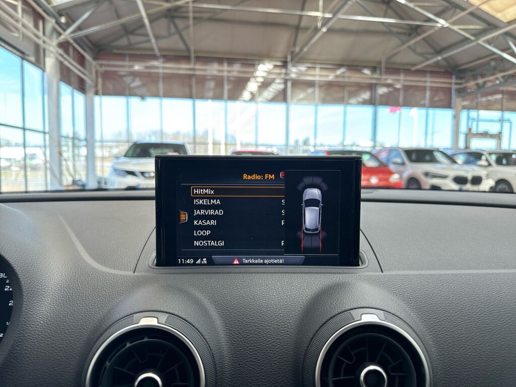 Audi A3 2018 Musta