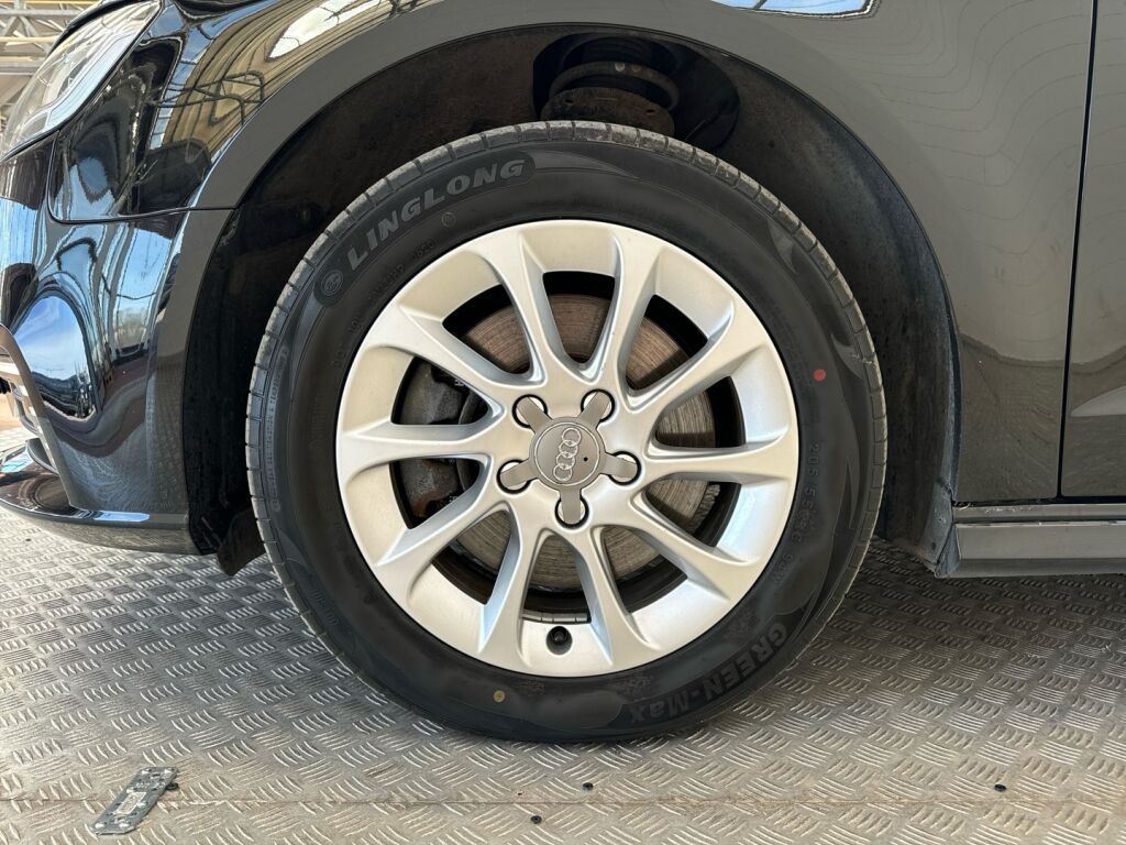 Audi A3 2018 Musta