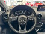 Audi A3 2018 Musta
